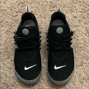 EUC NIKE AIRMAX PRESTO